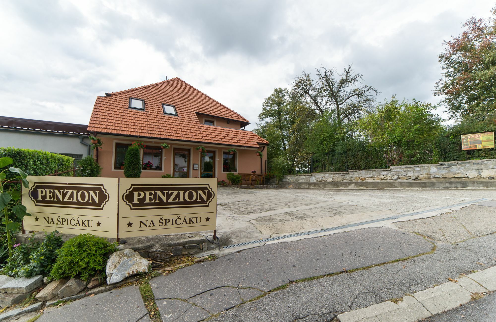 Penzion Na Spicaku Чески-Крумлов Экстерьер фото